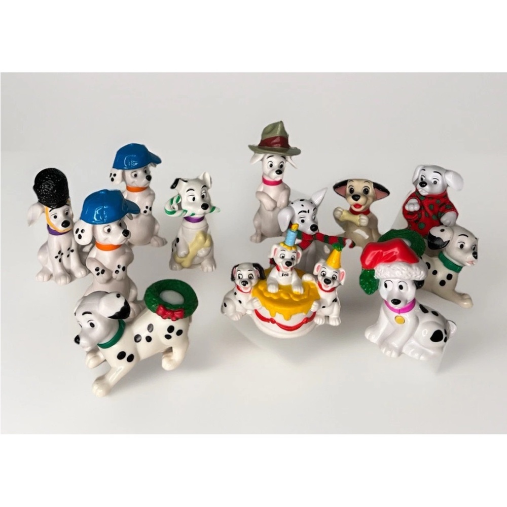 Vintage Disney's 101 Dalmations PVC Mini Figure Play Set Lot Of 12 Nostalgia